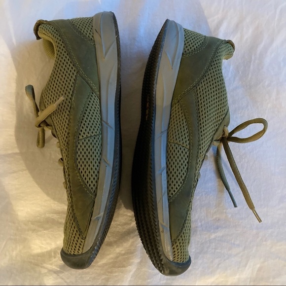 KEEN Sz 9 Lace Up Mesh Type Top  Sneakers - Picture 2 of 8